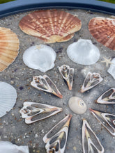 Afbeelding in Gallery-weergave laden, Zeetafel Egmond aan zee