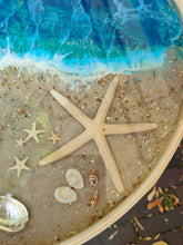 Afbeelding in Gallery-weergave laden, Ocean Beach Kauna'oa Bay | Houten bijzettafel