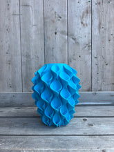 Afbeelding in Gallery-weergave laden, Lelievaas 33 cm 3D geprint lichtblauw