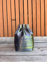 Afbeelding in Gallery-weergave laden, Bloom Bag Vaas 32cm 3D Geprinte Vaas kameleon geel