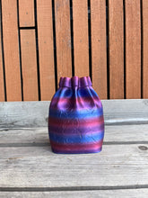 Afbeelding in Gallery-weergave laden, Bloom Bag Vaas 20cm 3D Geprinte Vaas gestreept paars