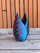 Afbeelding in Gallery-weergave laden, Tropenvaas 32cm 3D geprinte vaas kameleon groen