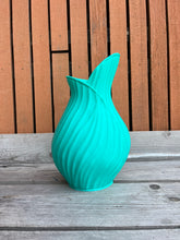 Afbeelding in Gallery-weergave laden, Bladvaas 32cm 3D geprinte vaas mintgroen