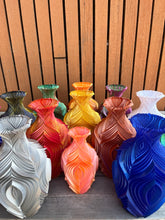 Afbeelding in Gallery-weergave laden, Retrovaas 32cm 3D geprinte vaas blauw