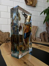 Afbeelding in Gallery-weergave laden, Timeless Luxury