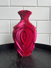 Afbeelding in Gallery-weergave laden, Retrovaas 32cm 3D geprinte vaas Kameleon Blauw Roze
