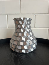 Afbeelding in Gallery-weergave laden, Geovaas 32cm 3D geprinte vaas Zilver