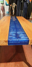 Afbeelding in Gallery-weergave laden, Epoxy River table | One of a Kind