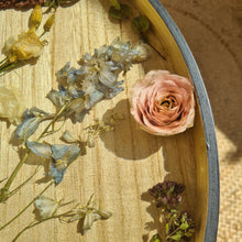 Afbeelding in Gallery-weergave laden, "Bruidsboeket Salontafel"