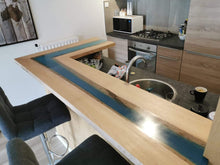 Afbeelding in Gallery-weergave laden, De Bar-met-Epoxy-Rivier