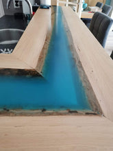 Afbeelding in Gallery-weergave laden, De Bar-met-Epoxy-Rivier