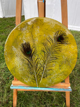 Afbeelding in Gallery-weergave laden, Mr. Peacock Yellow/Green
