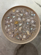 Afbeelding in Gallery-weergave laden, Ocean Whispers Epoxy bijzettafel
