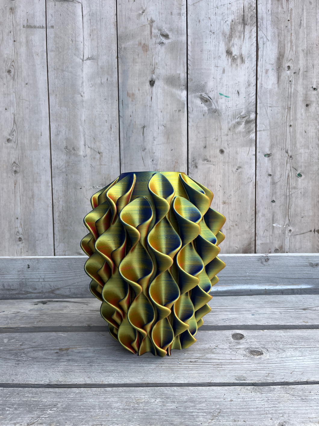Lelievaas 33cm 3D geprinte vaas geel, roze, blauw
