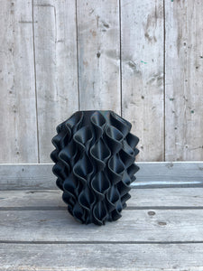 Lelievaas 33cm 3D geprinte vaas zwart