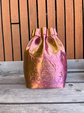 Afbeelding in Gallery-weergave laden, Tas vaas 3D Geprinte Bloem Tas Vaas kameleon paars geel L
