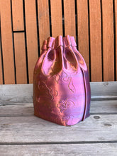 Afbeelding in Gallery-weergave laden, Tas vaas 3D Geprinte Bloem Tas Vaas kameleon paars geel L
