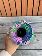 Afbeelding in Gallery-weergave laden, Retrovaas 3D geprinte vaas Kameleon groen paars L
