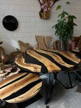 Afbeelding in Gallery-weergave laden, Eettafel Wood &amp; Matte Black
