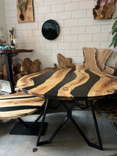 Afbeelding in Gallery-weergave laden, Eettafel Wood &amp; Matte Black
