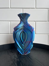 Afbeelding in Gallery-weergave laden, Retrovaas 32cm 3D geprinte vaas Kameleon Blauw Roze
