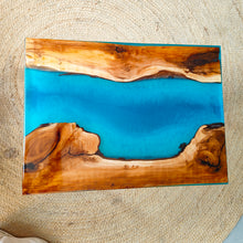 Afbeelding in Gallery-weergave laden, Ocean beach epoxy bijzettafel
