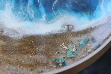 Afbeelding in Gallery-weergave laden, Tiny People Egmond Beach Houten Bijzettafel
